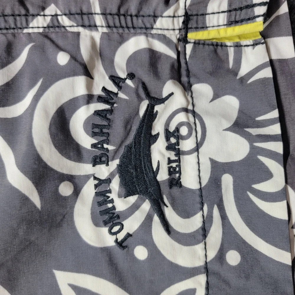 Tommy Bahama Relax Mens XL Swim Trunks Grey Floral Tropical Mesh Lined Shorts